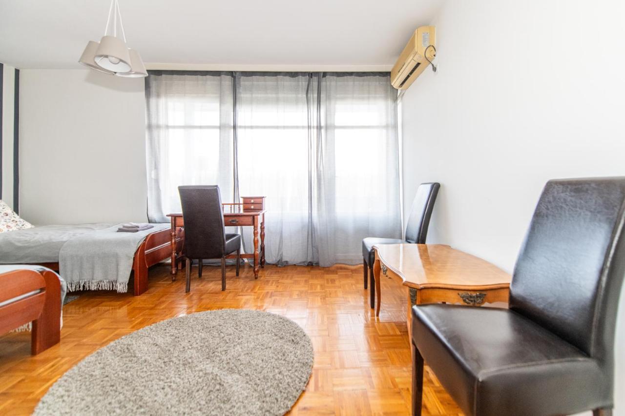 Ferienwohnung 7 Heaven Belgrad Exterior foto